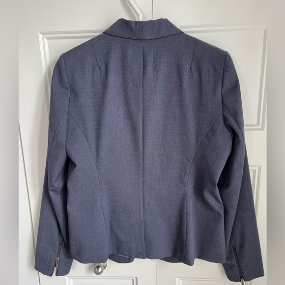 Beautiful RW&co blazer - Picture 3 of 14